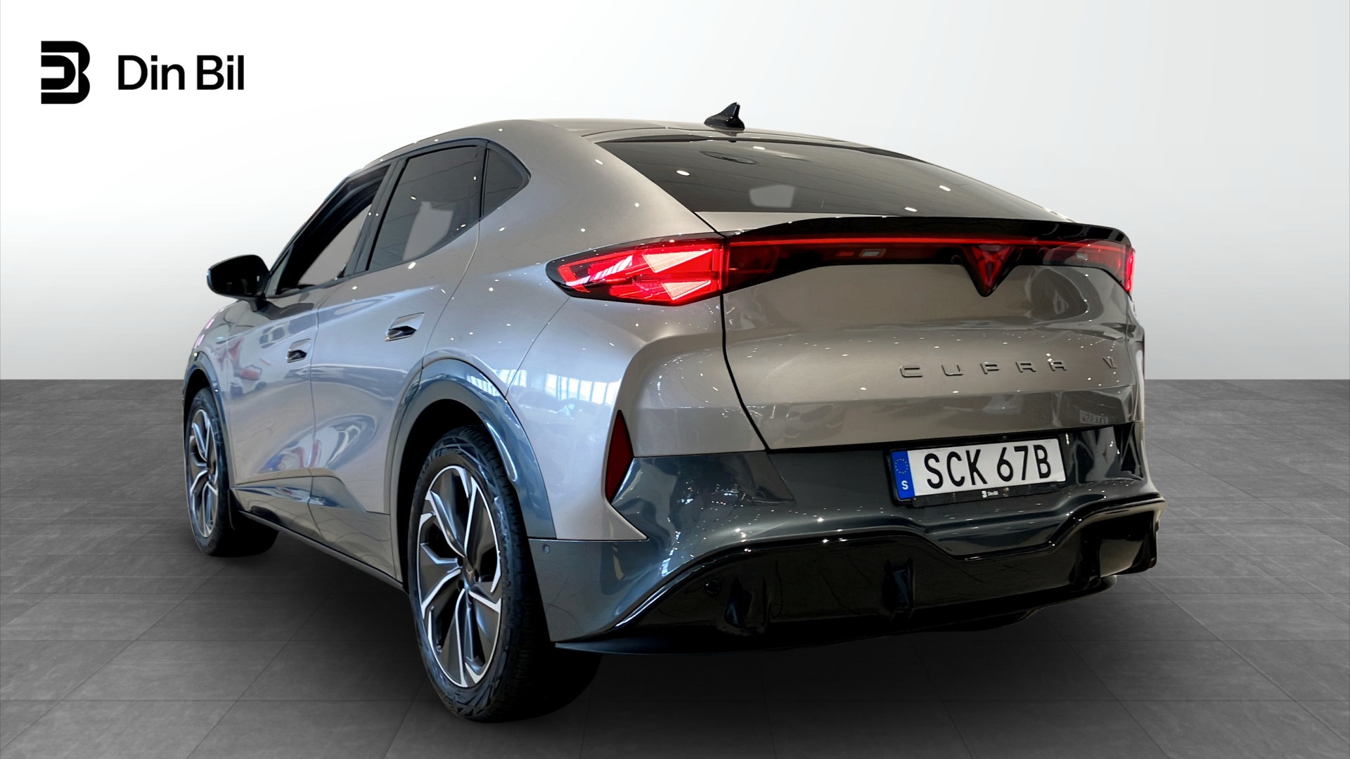 CUPRA Tavascan SCK67B