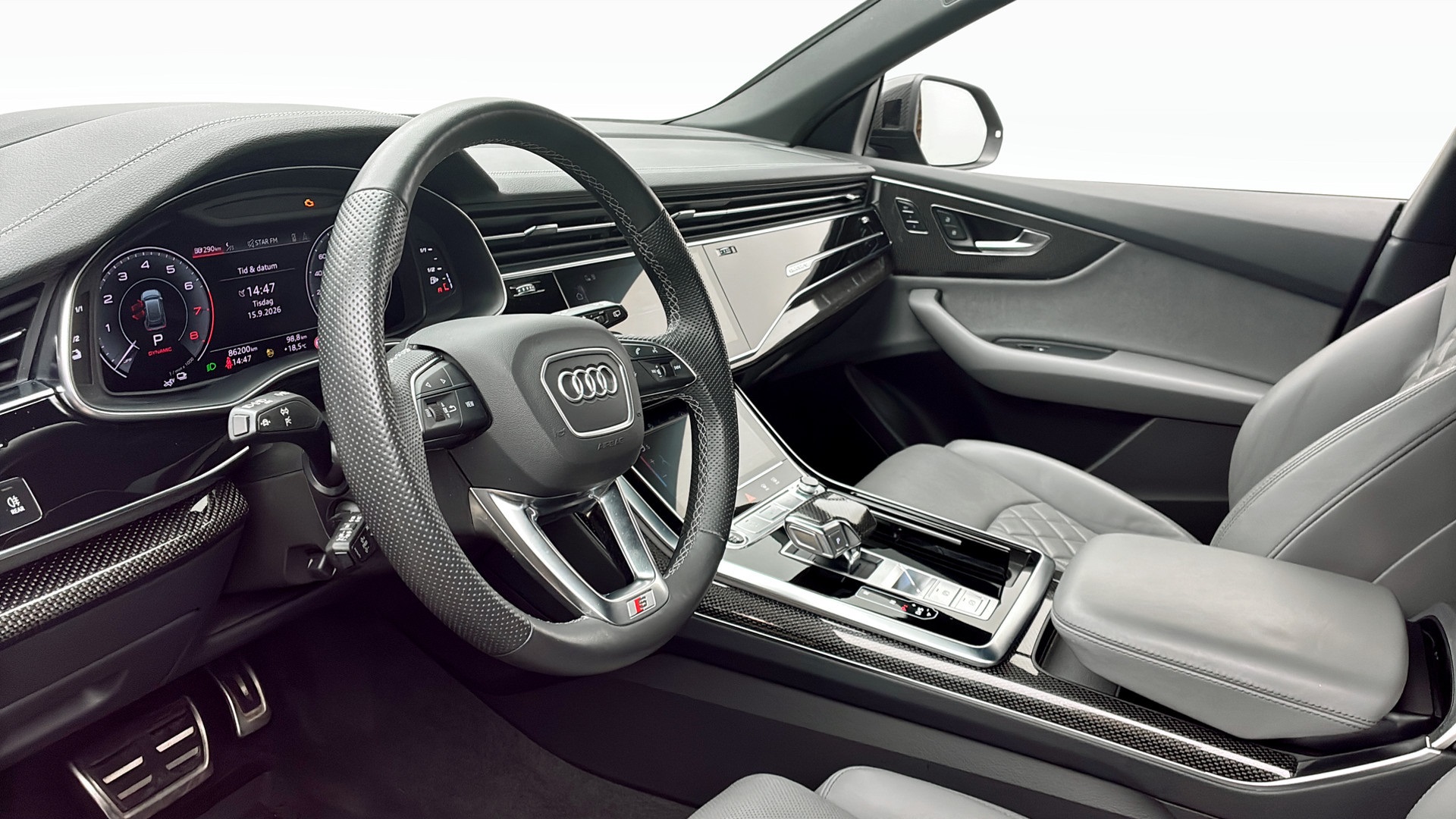 Audi Q8 SCK94N