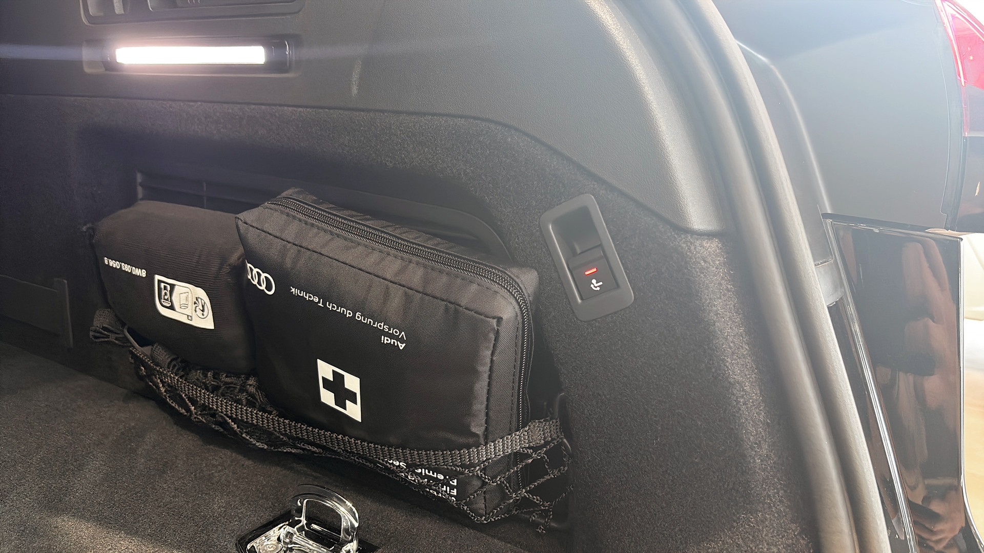 Audi A6 Avant SCR09H