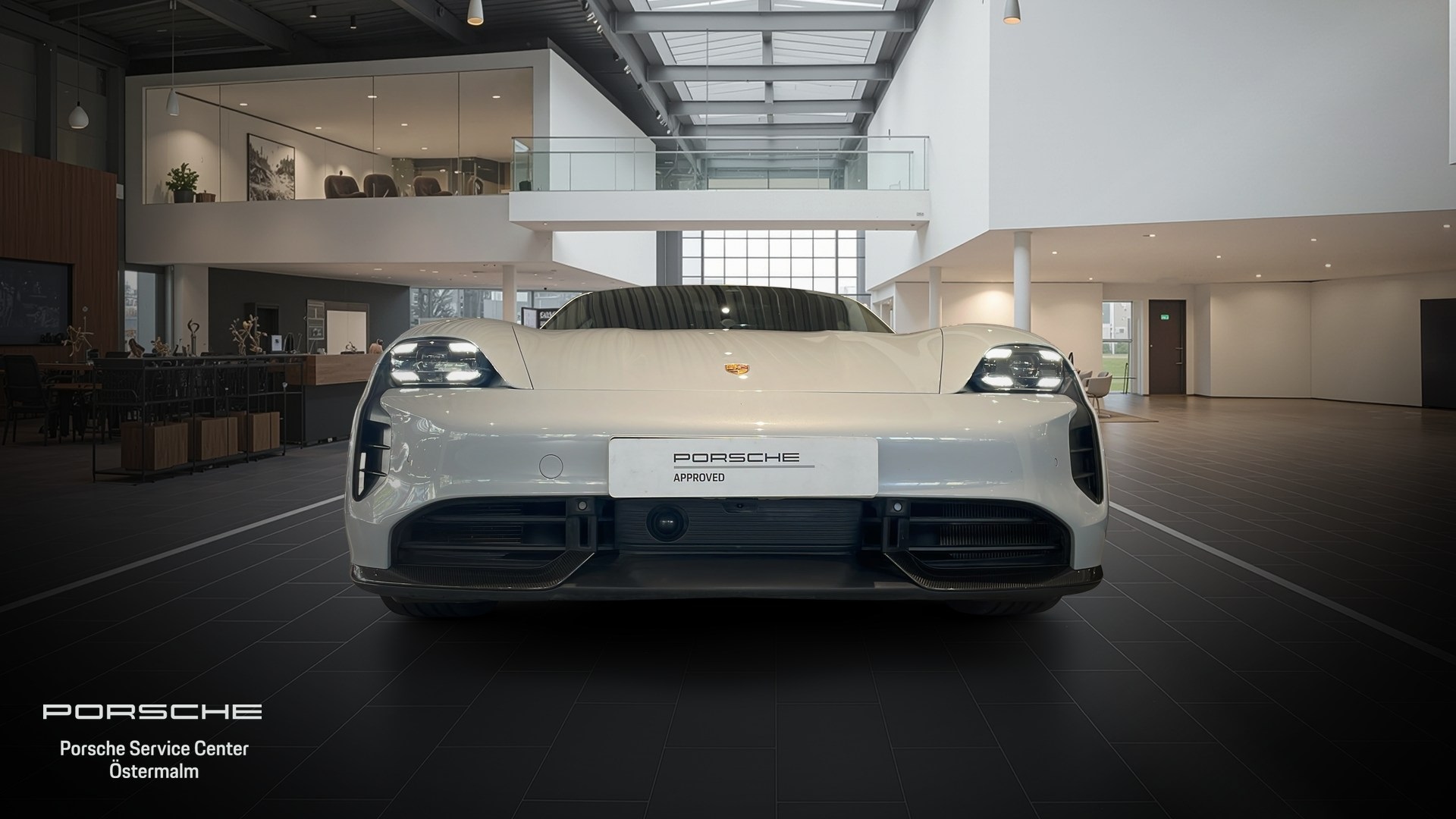 Porsche Taycan SCT67A