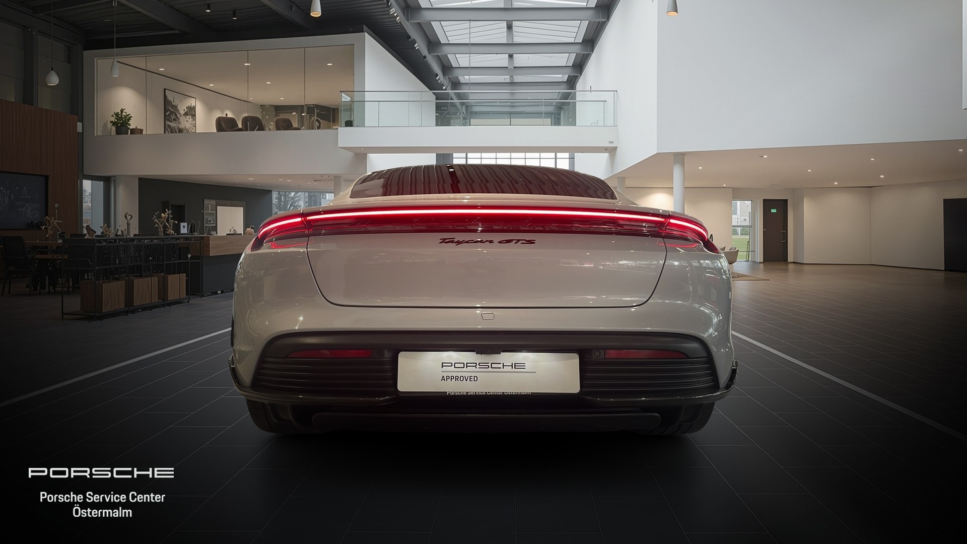 Porsche Taycan SCT67A