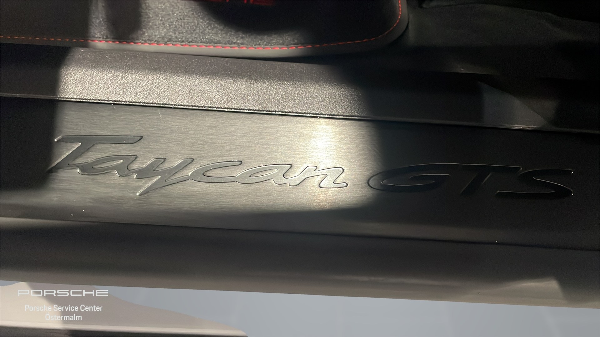 Porsche Taycan SCT67A