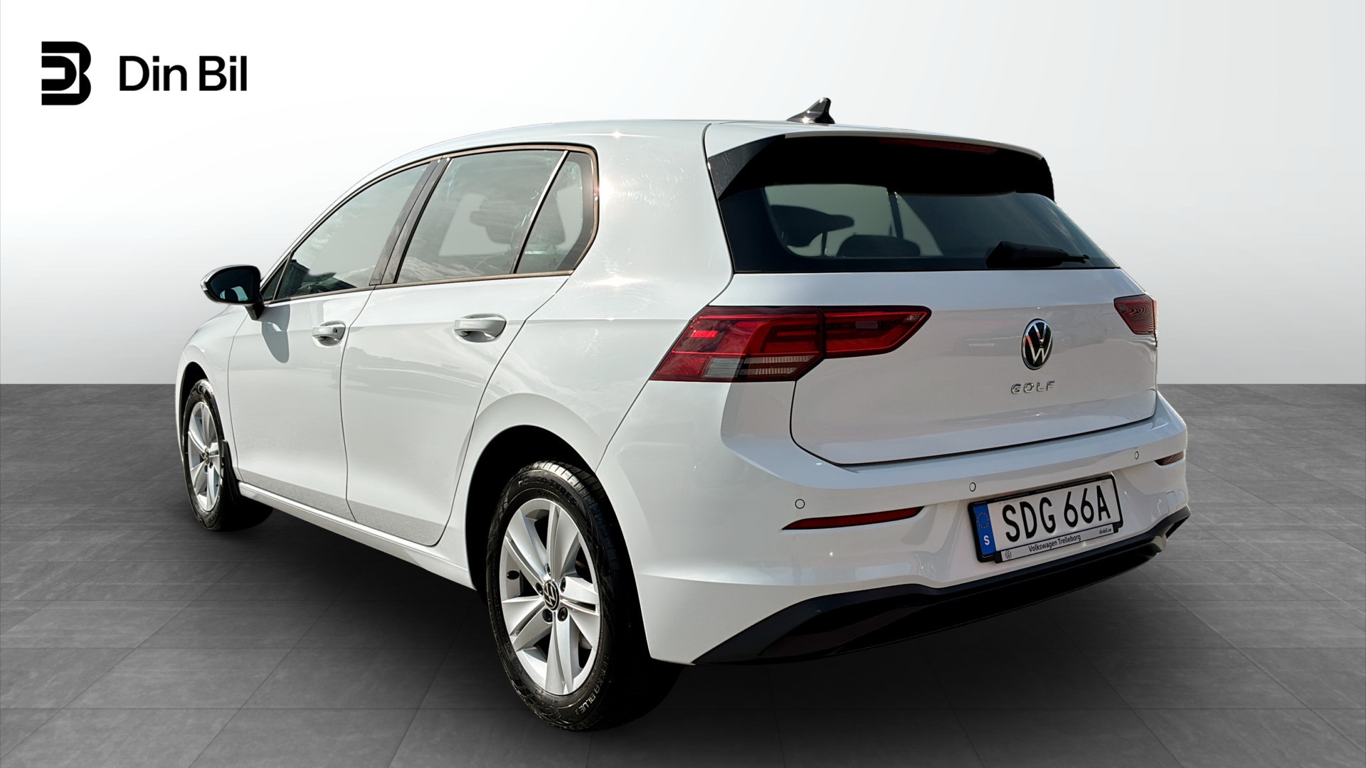 Volkswagen Golf SDG66A