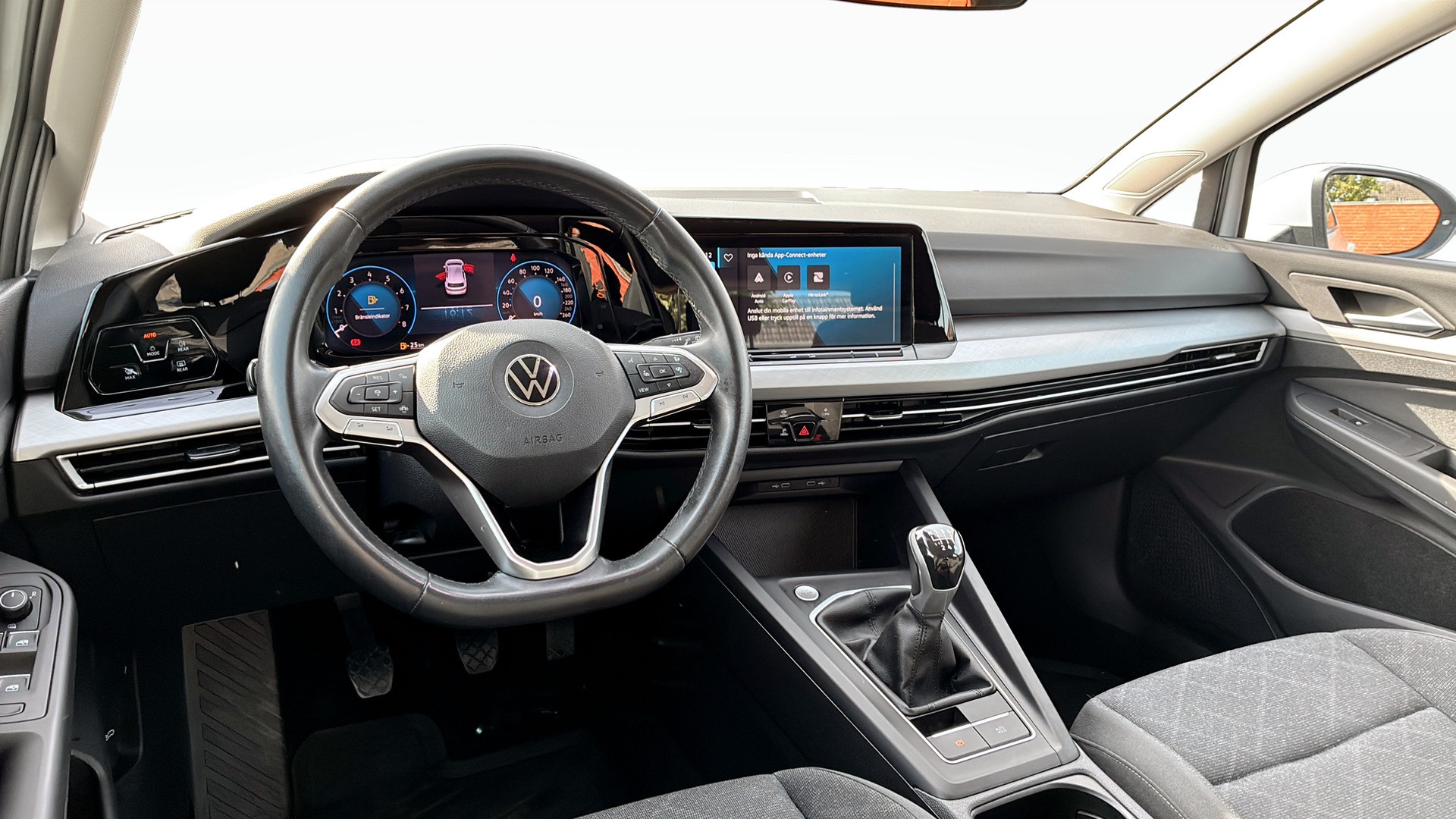 Volkswagen Golf SDG66A