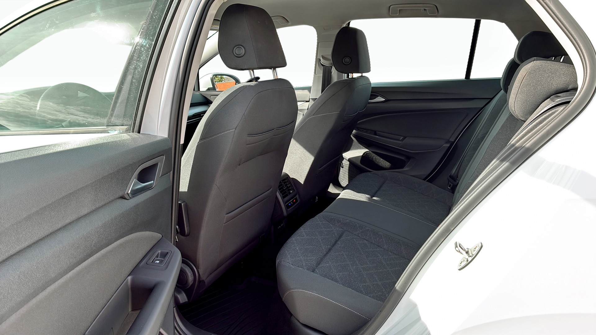 Volkswagen Golf SDG66A