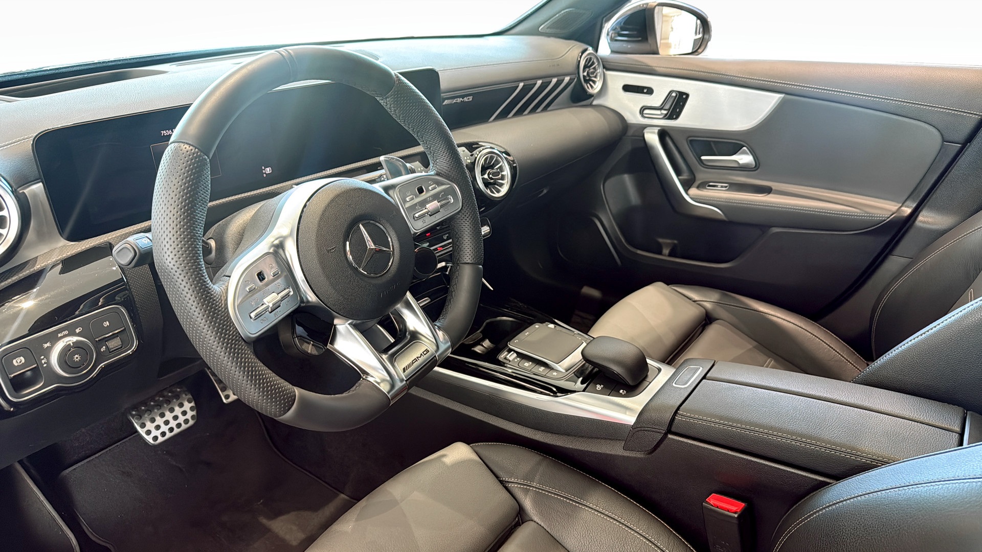 Mercedes A 35 AMG SDG97S