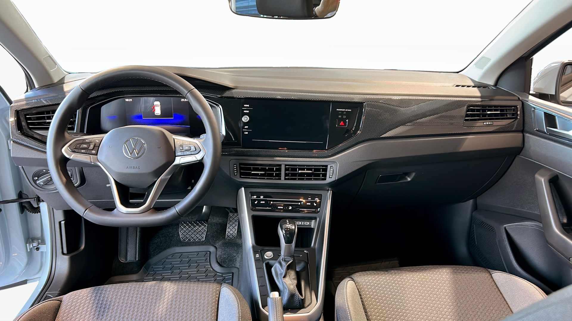 Volkswagen Polo SDJ18S