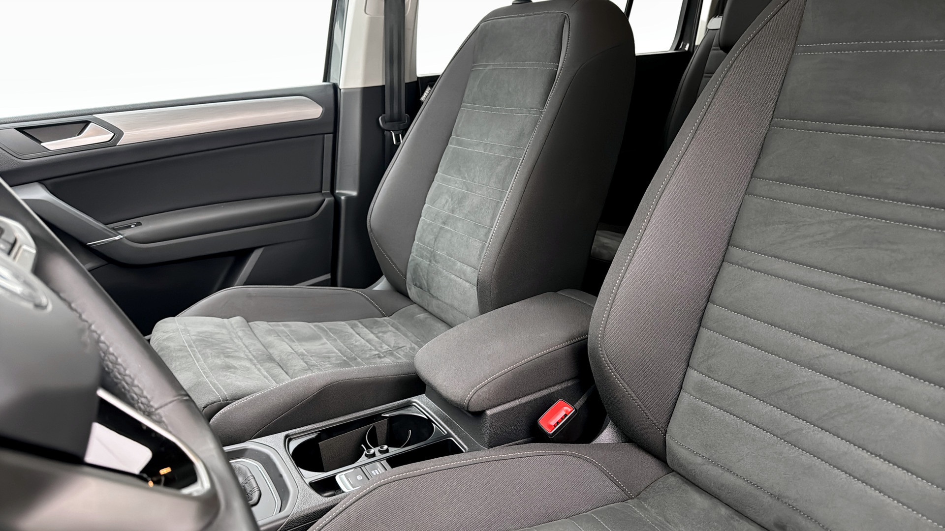 Volkswagen Touran SDL68F