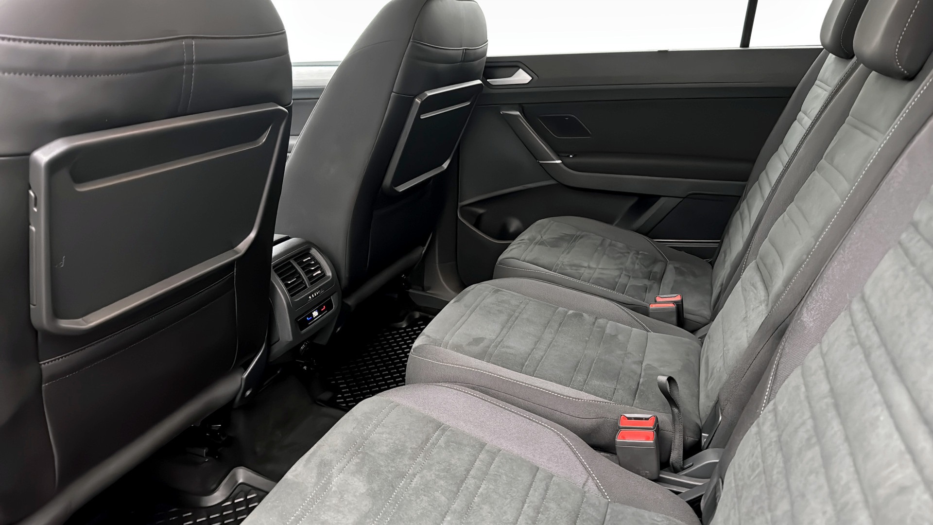 Volkswagen Touran SDL68F