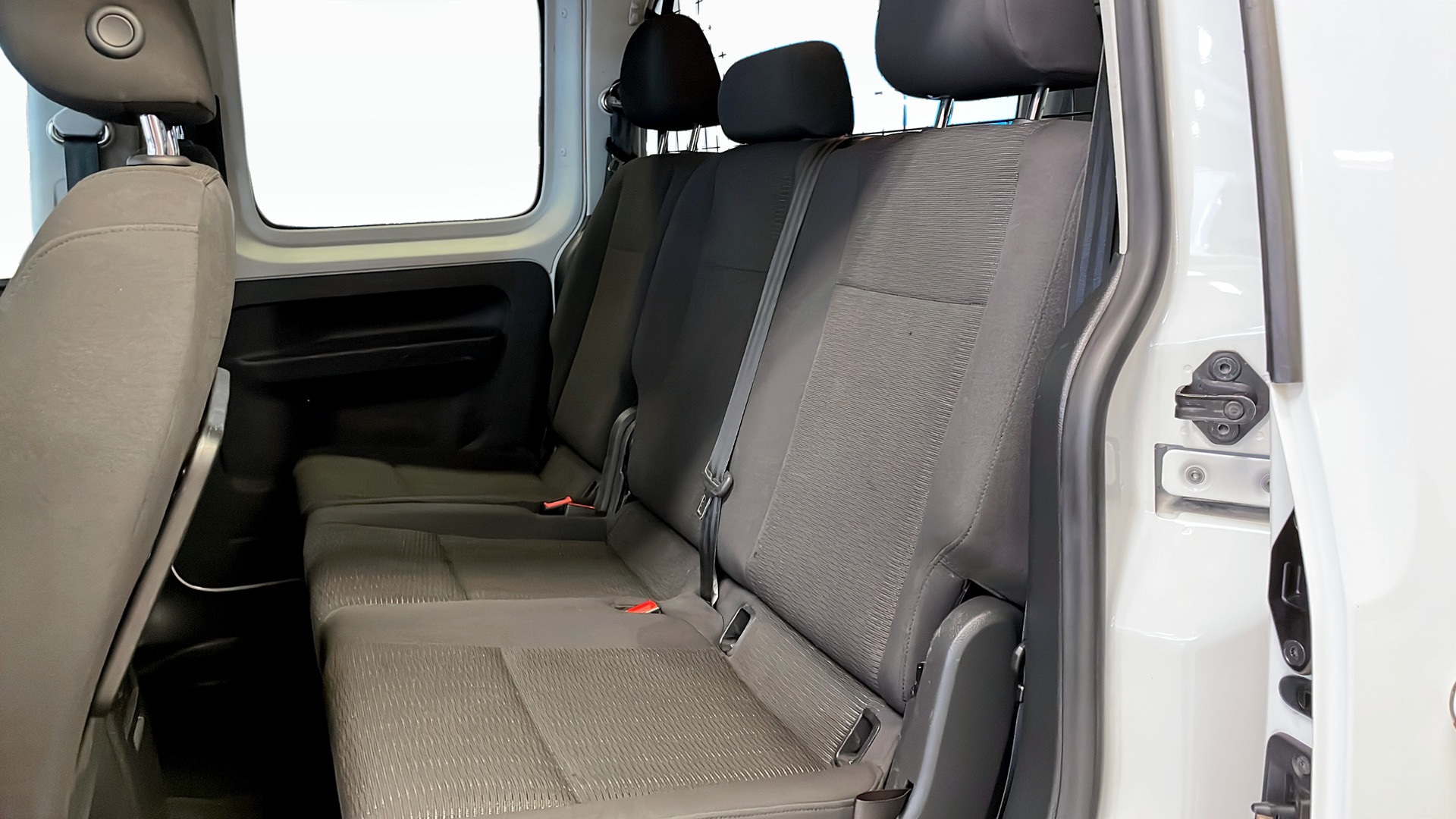 Volkswagen Caddy SDL96N