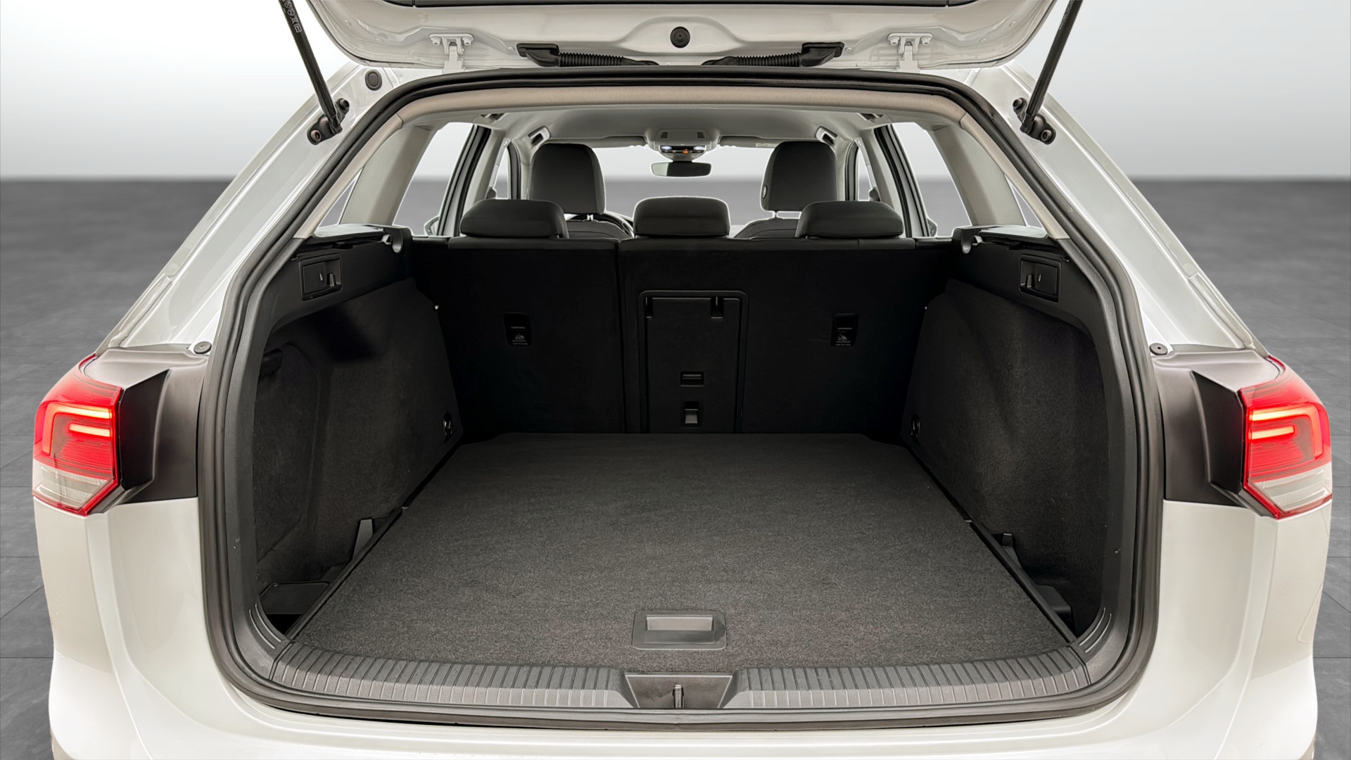Volkswagen Golf Sportscombi SDP01A