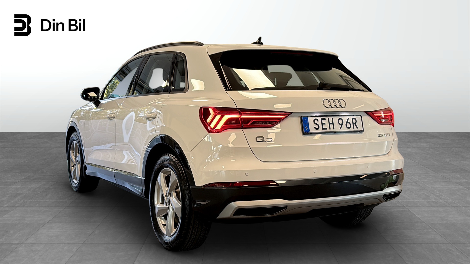 Audi Q3 SEH96R