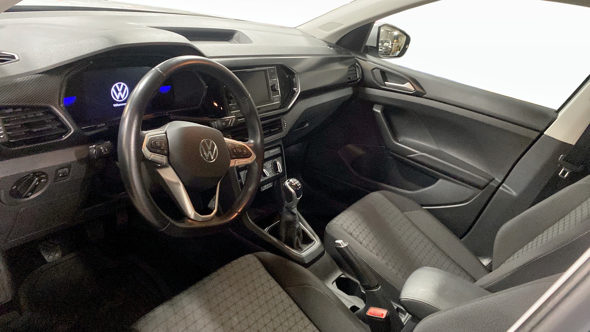 Volkswagen T-Cross SFC03F