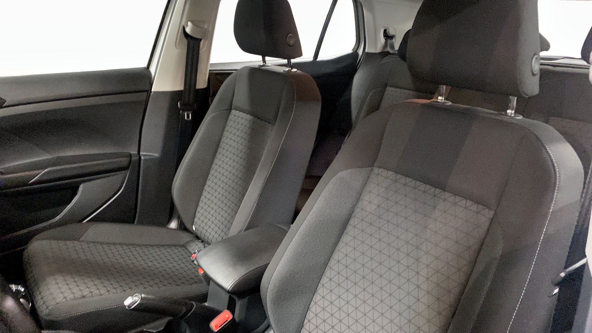 Volkswagen T-Cross SFC03F