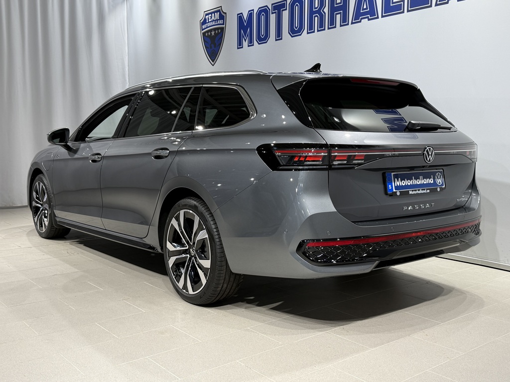 Volkswagen Passat SFH05W