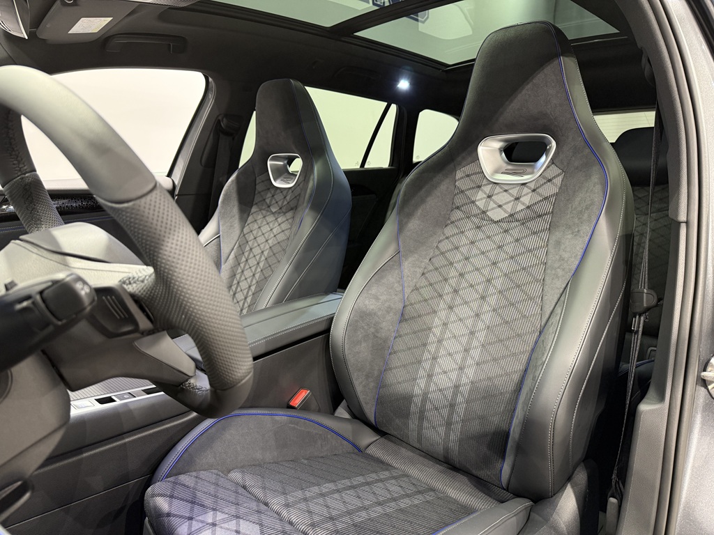 Volkswagen Passat SFH05W
