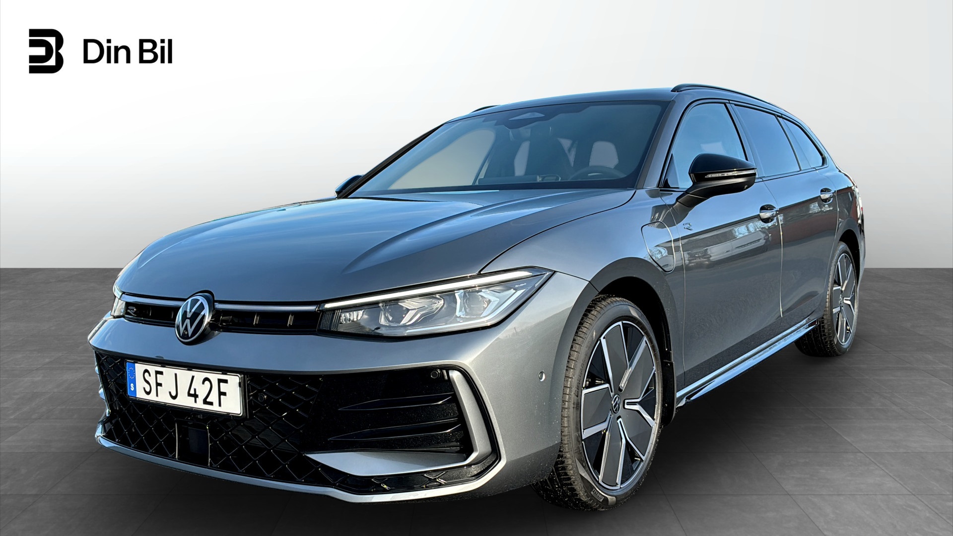 Bild för bil SFJ42F