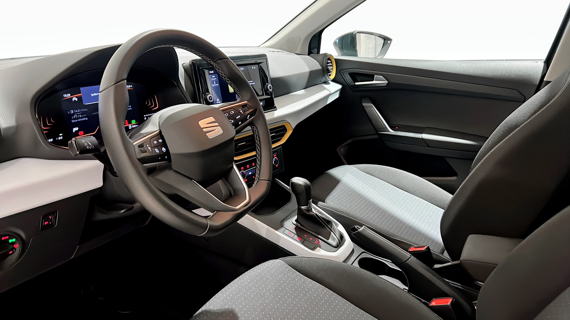 SEAT Arona SFK41Y