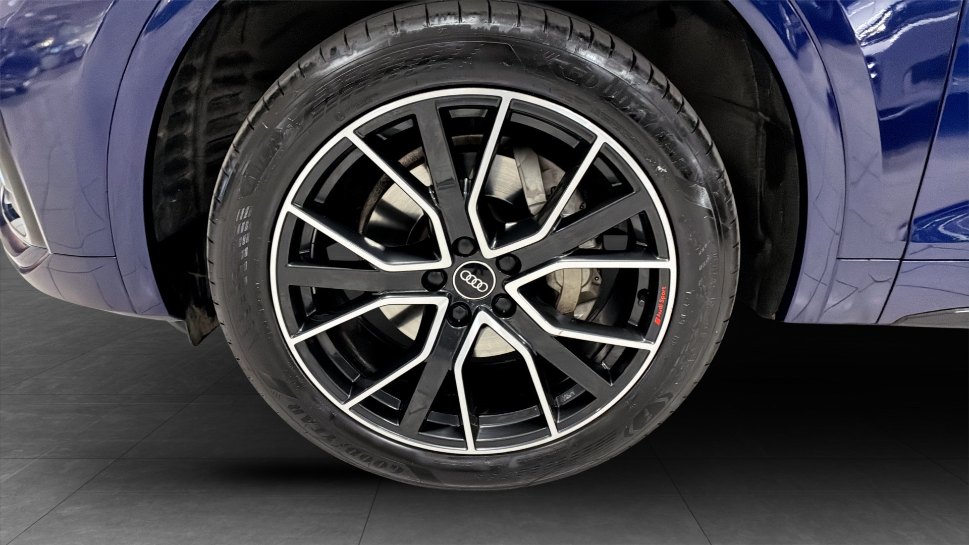 Audi Q5 Sportback SFR40U