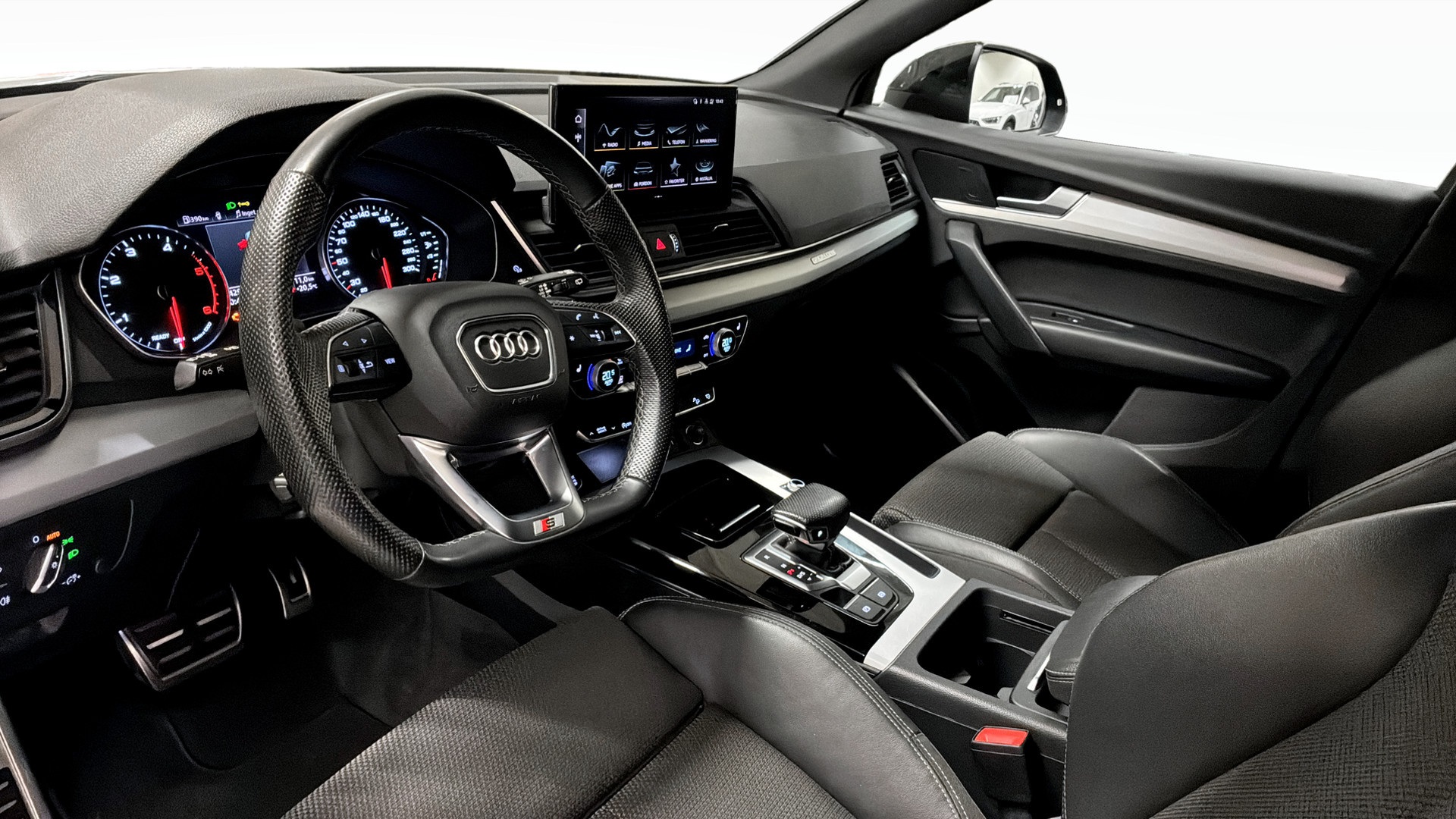 Audi Q5 Sportback SFR40U