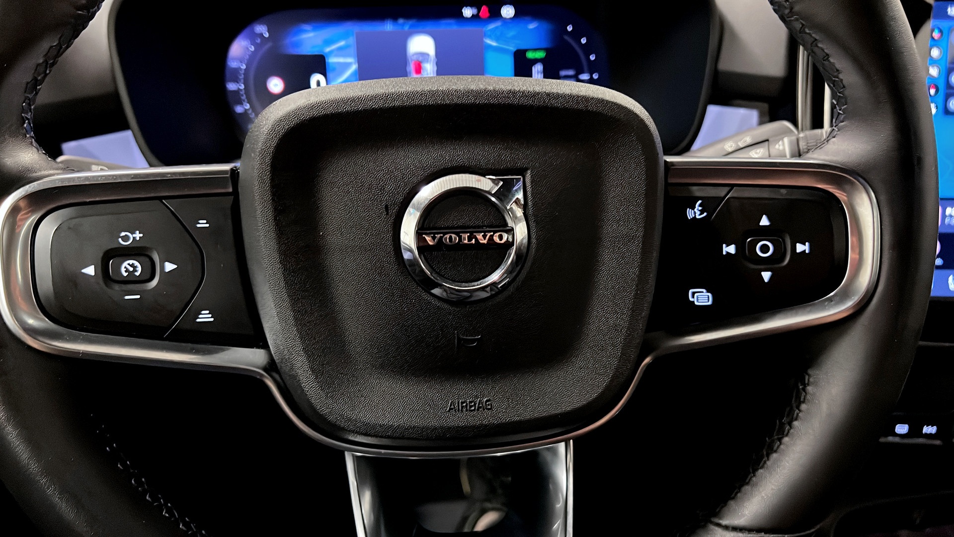 Volvo C40 Recharge SGE87U