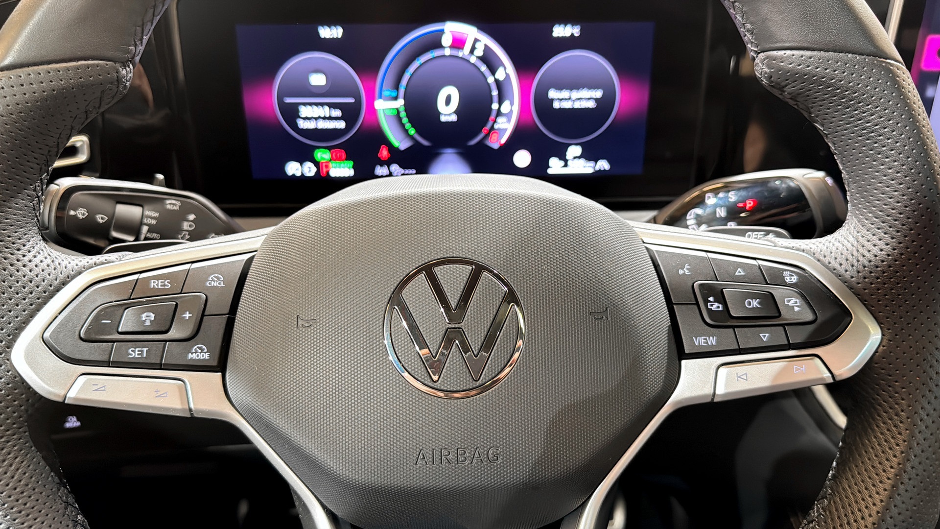 Volkswagen Tiguan SGF89H