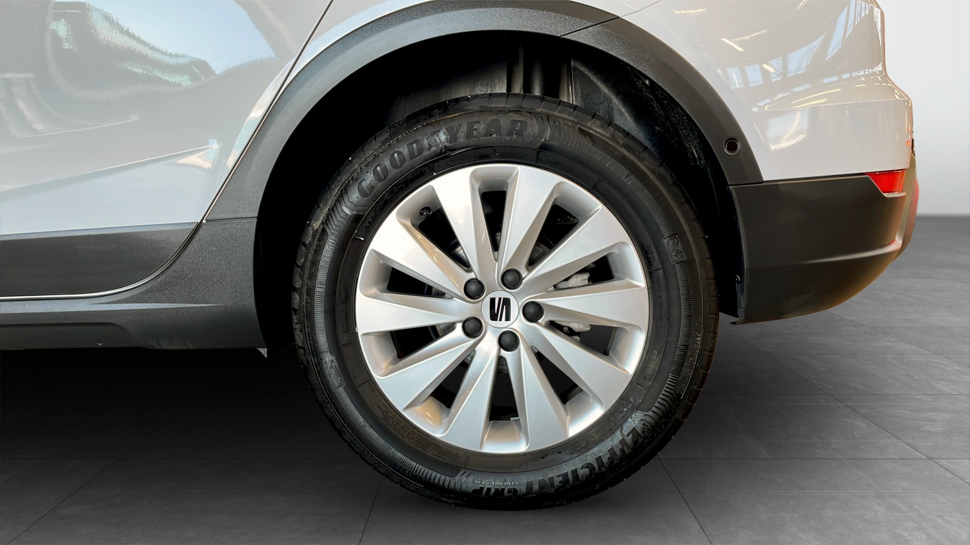 SEAT Arona SGM04C