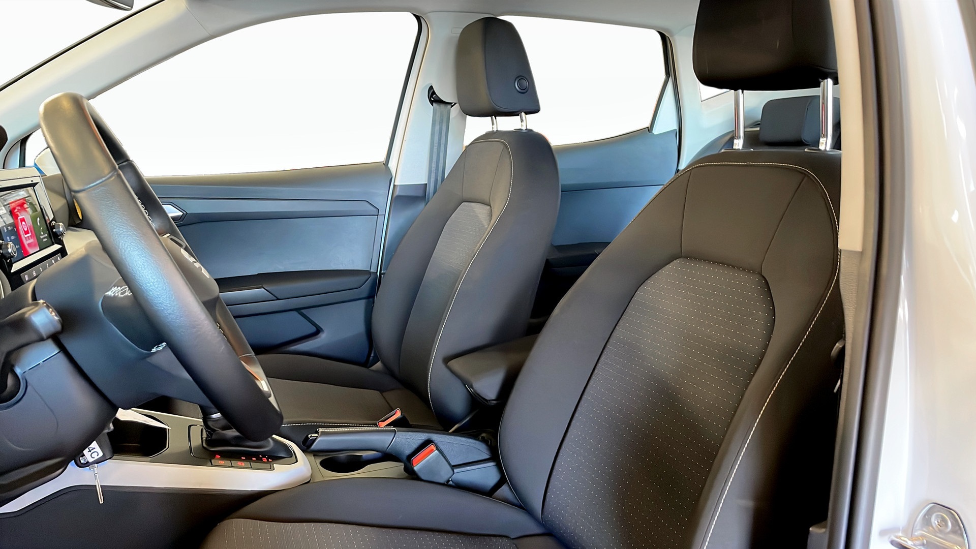 SEAT Arona SGM04C