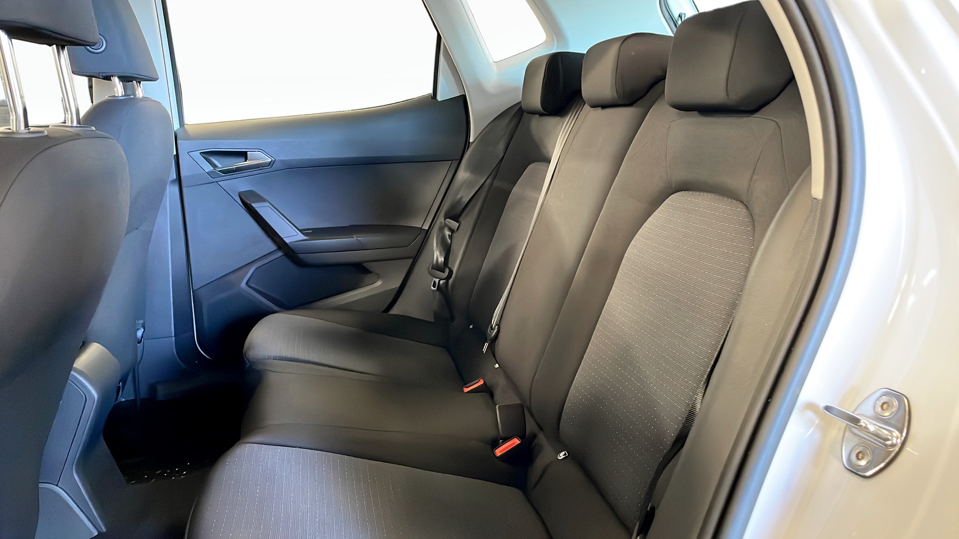 SEAT Arona SGM04C