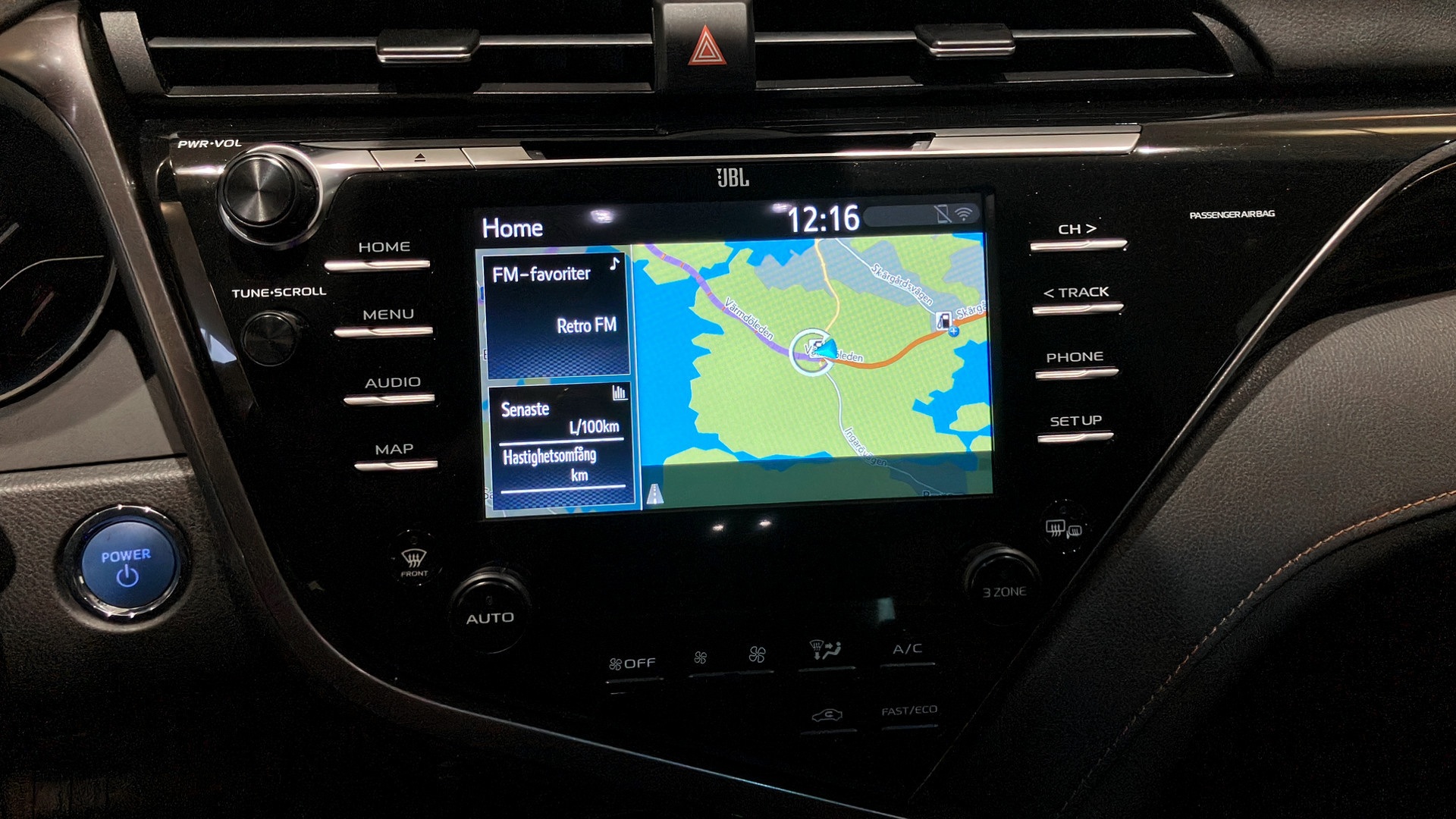 Toyota Camry SGO636