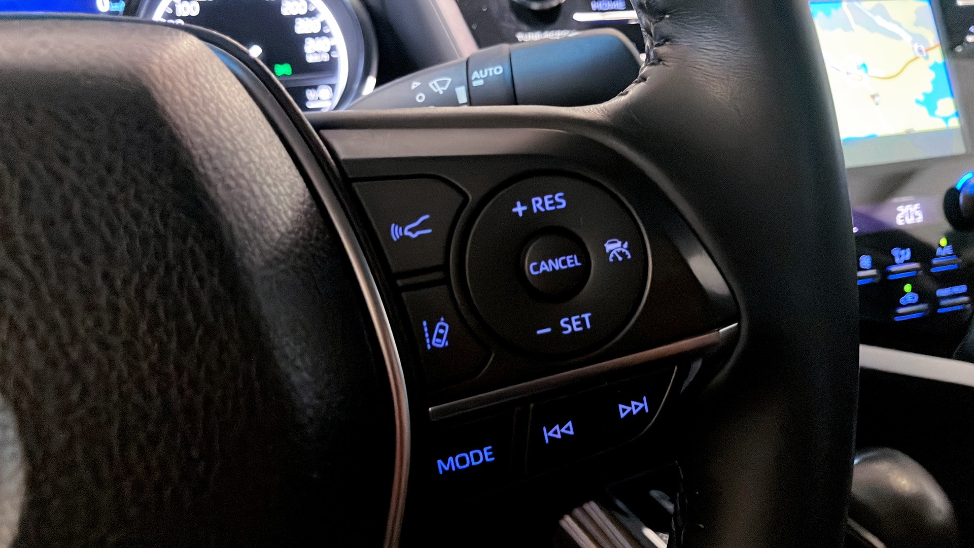Toyota Camry SGO636