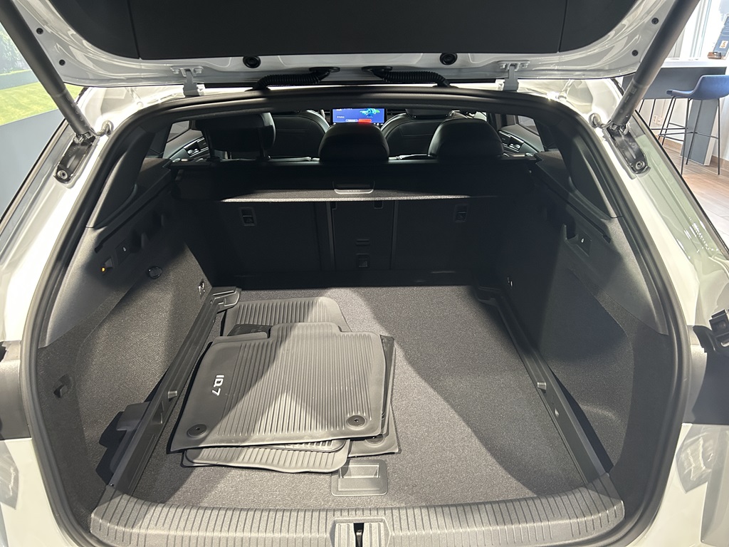 Volkswagen ID.7 Tourer SHG90Y