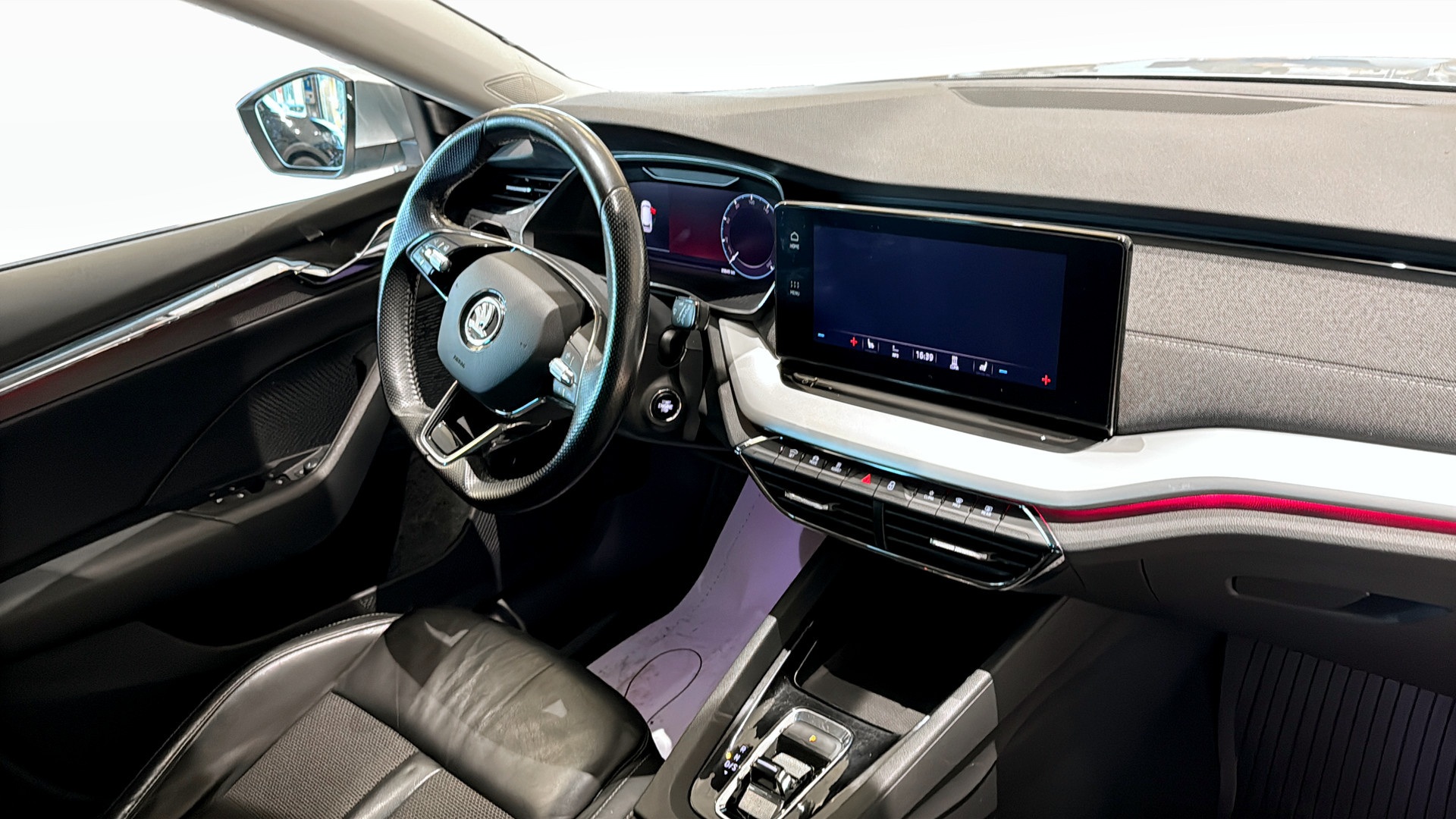 Skoda Octavia SHS16Z