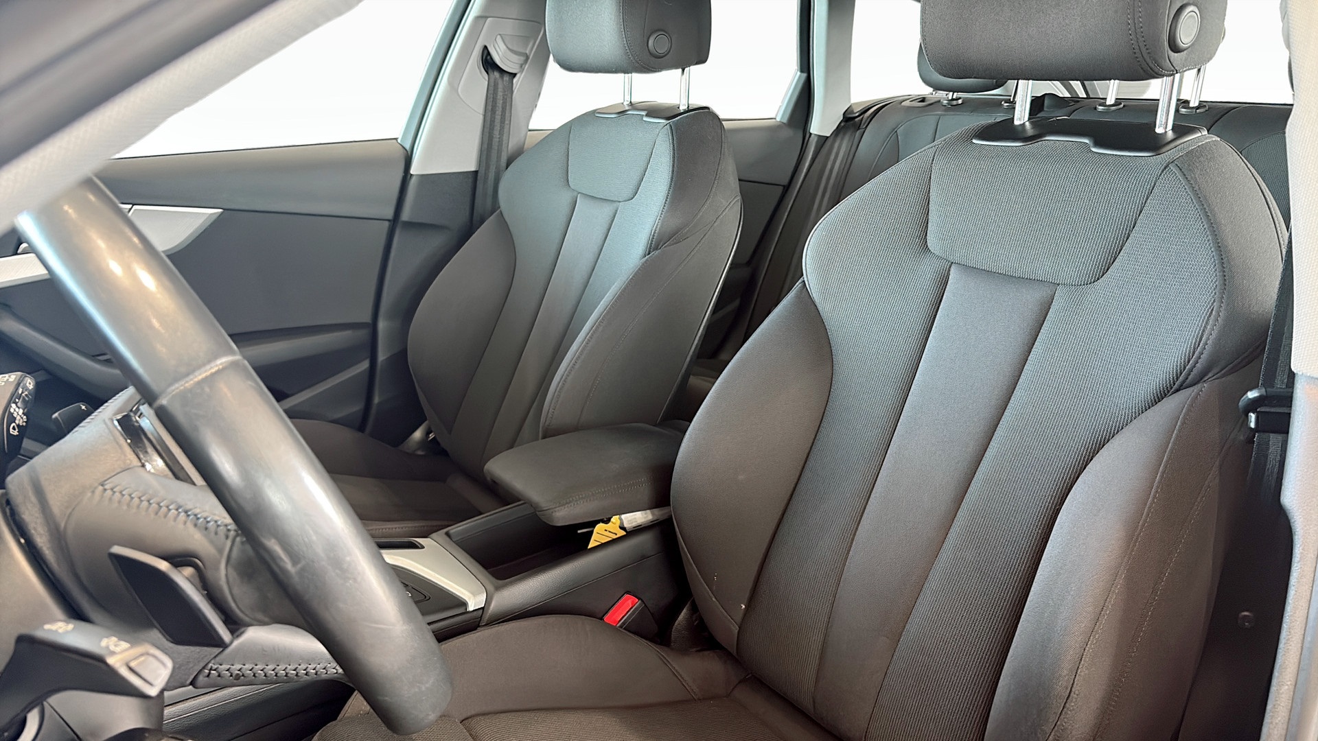 Audi A4 Avant SHX26Y