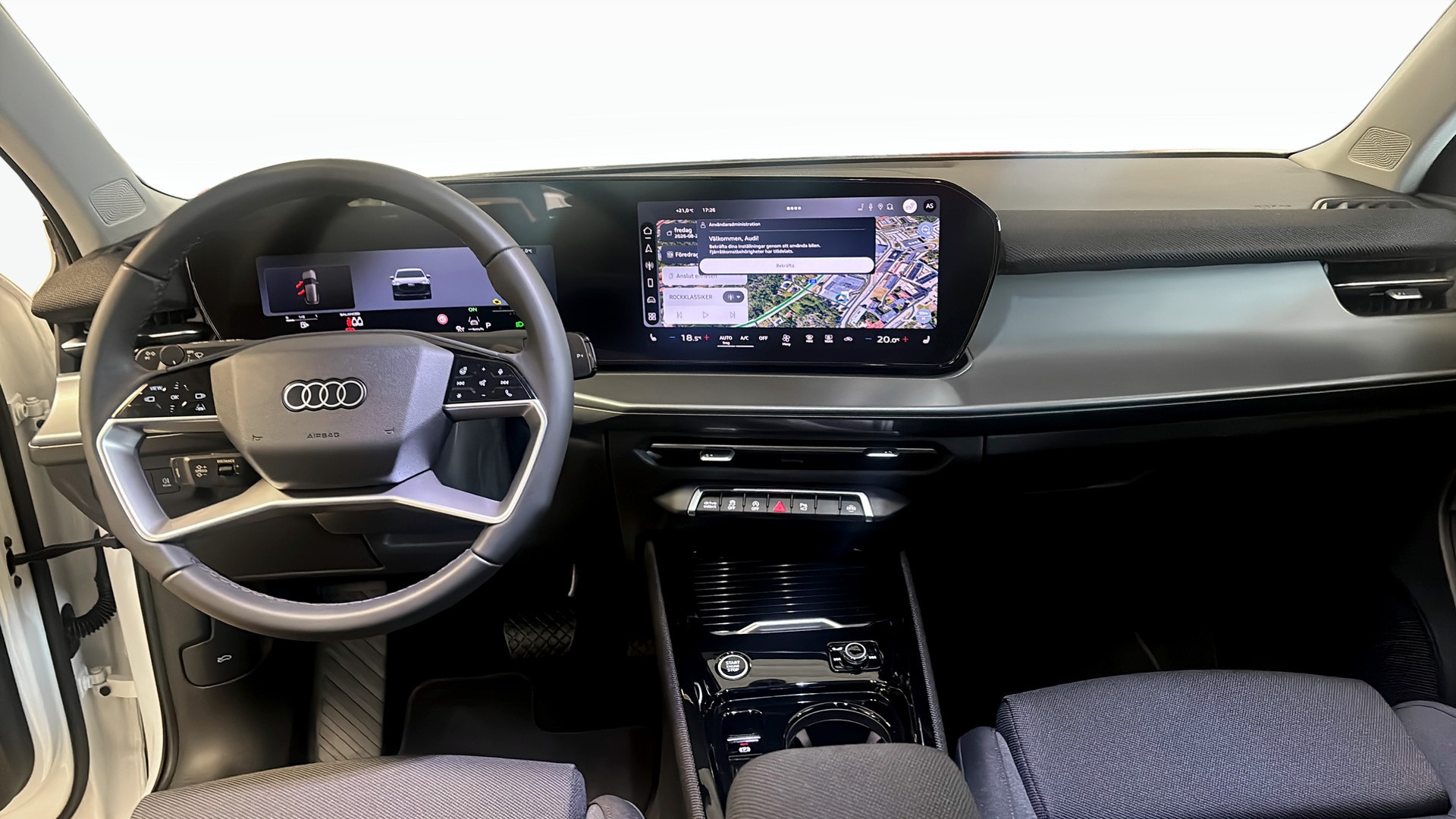 Audi Q3 SJB73P