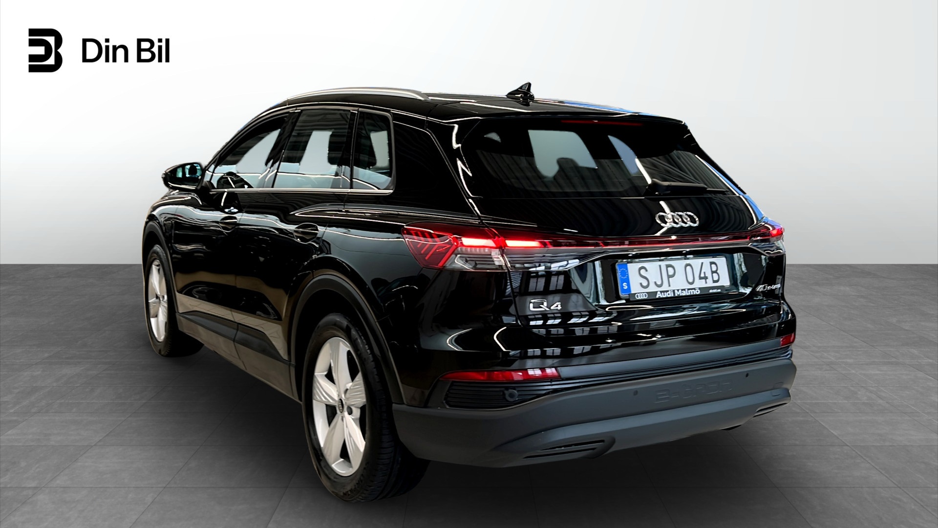 Audi Q4 e-tron SJP04B