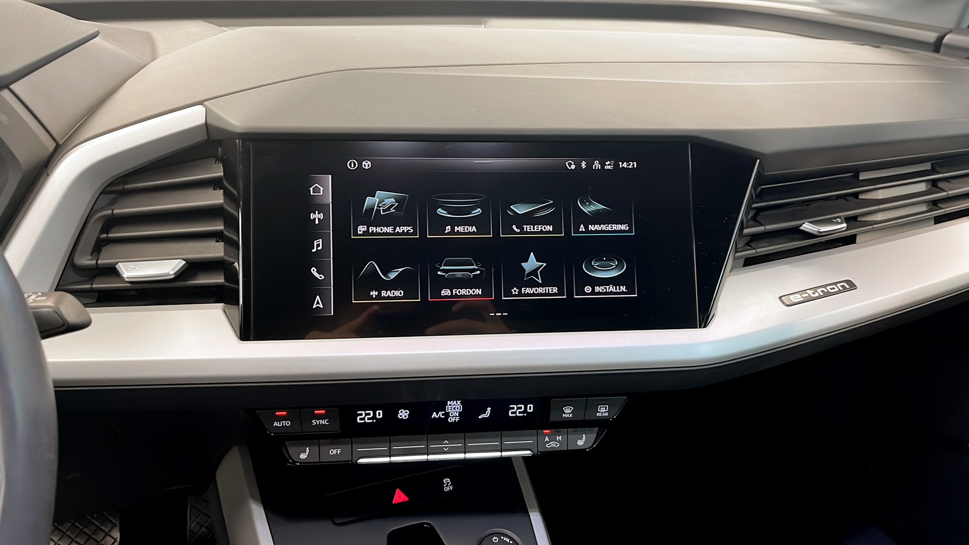 Audi Q4 e-tron SJP04B