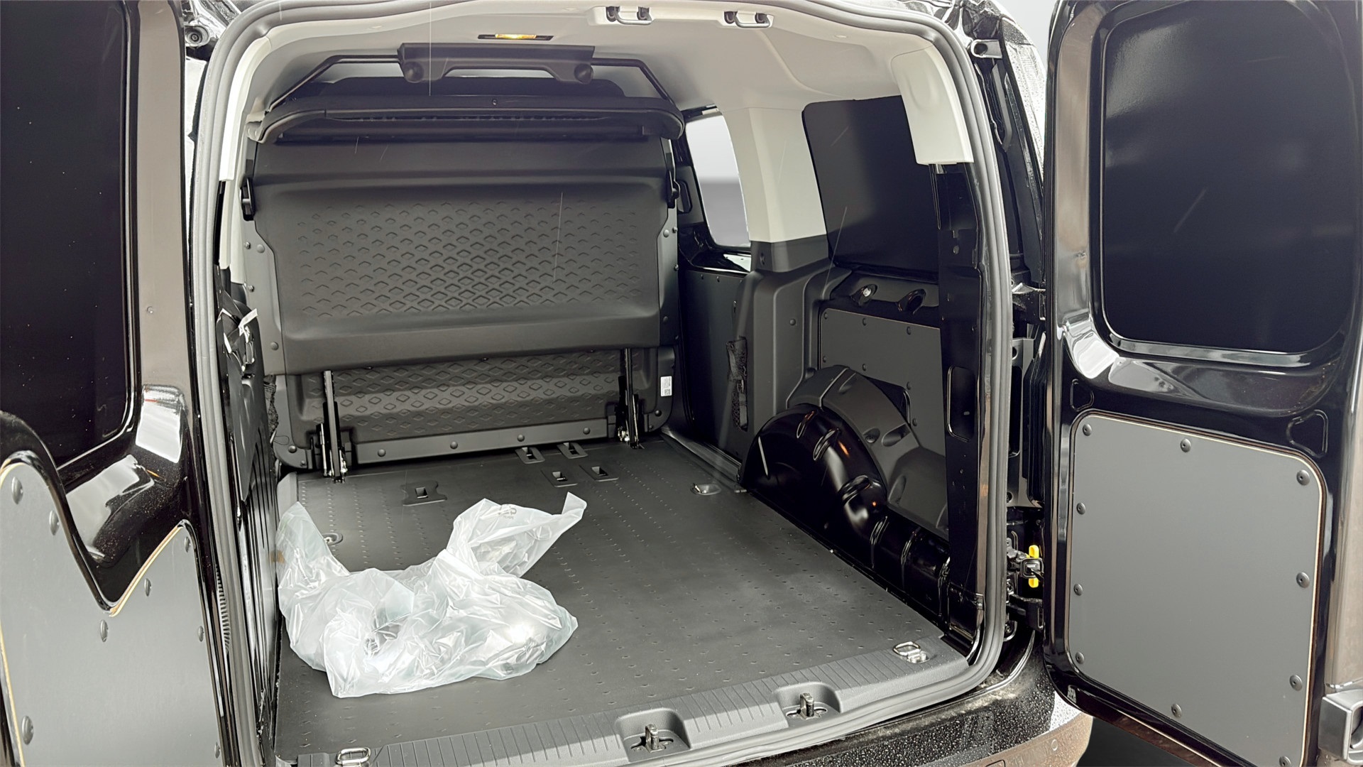 Volkswagen Caddy SJP08C