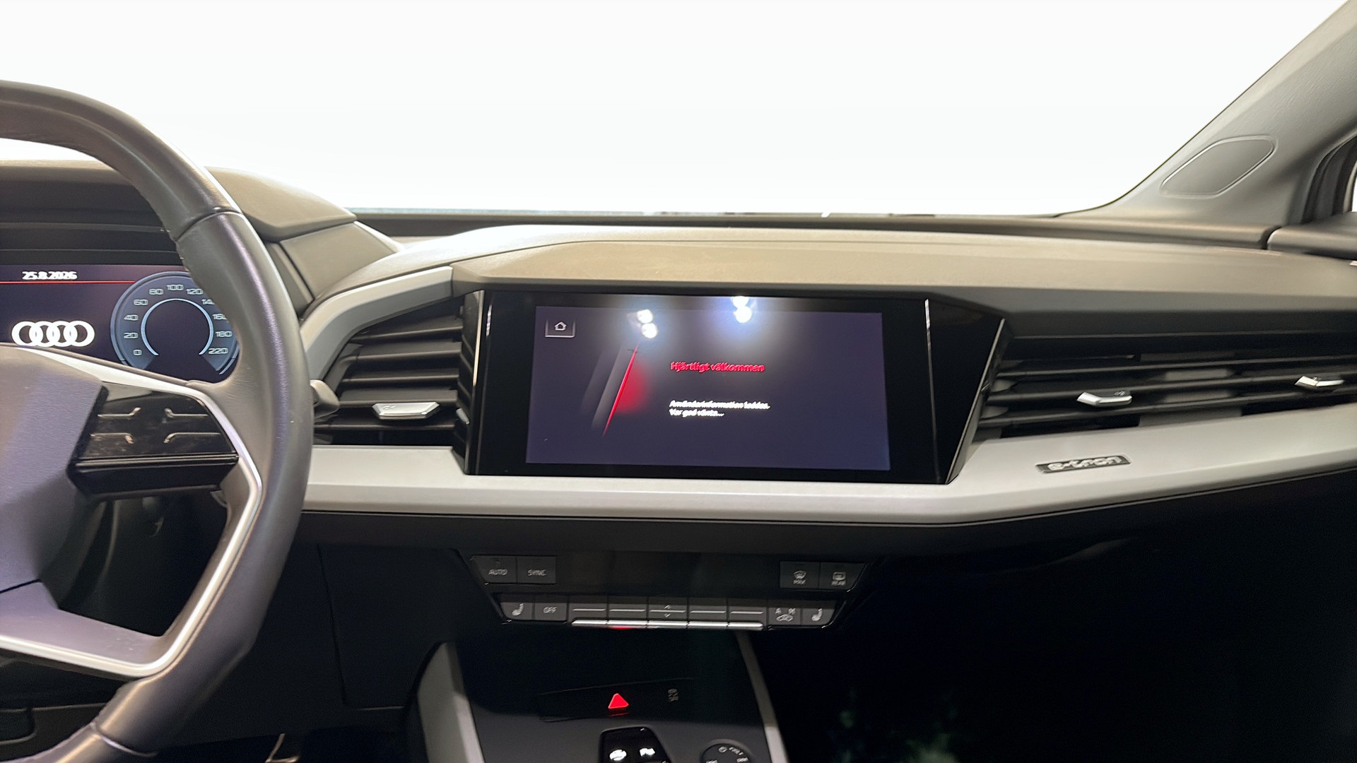 Audi Q4 e-tron SJS40H