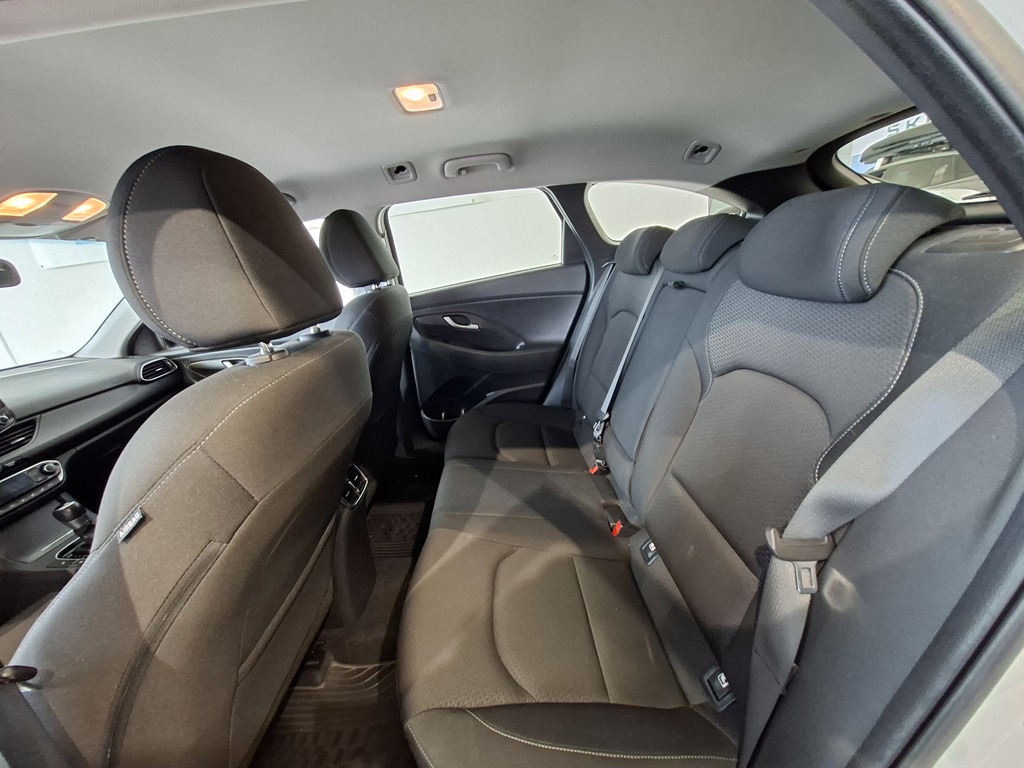 Hyundai i30 SJW336