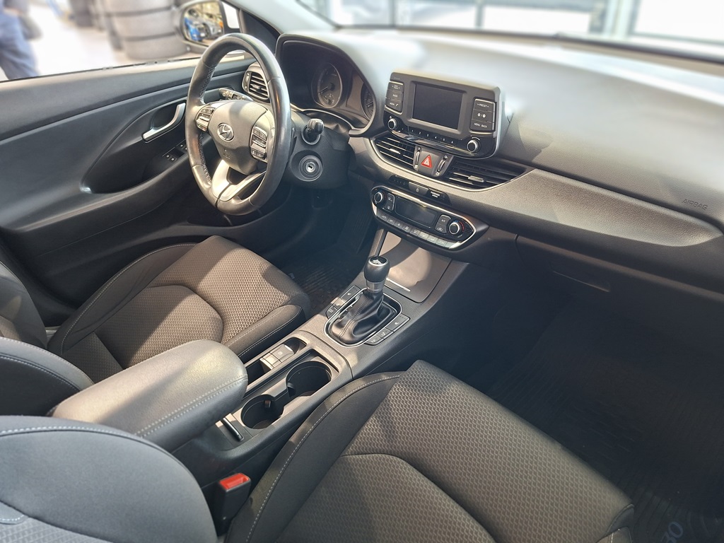 Hyundai i30 SJW336