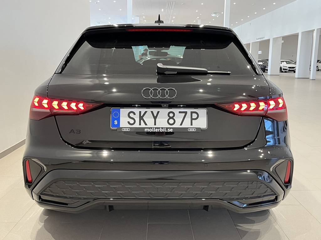 Audi A3 Sportback SKY87P