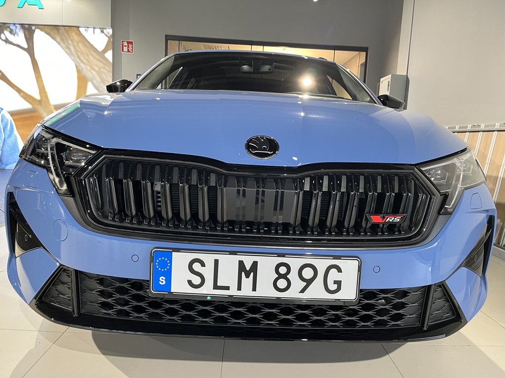 Skoda Octavia SLM89G