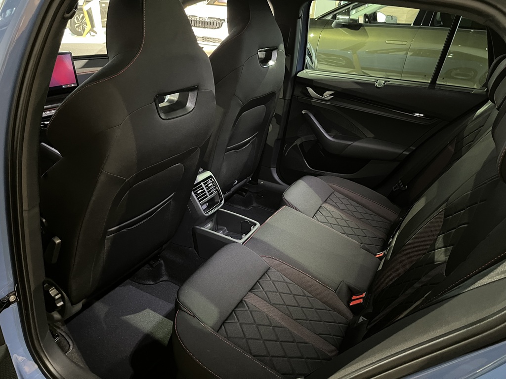 Skoda Octavia SLM89G