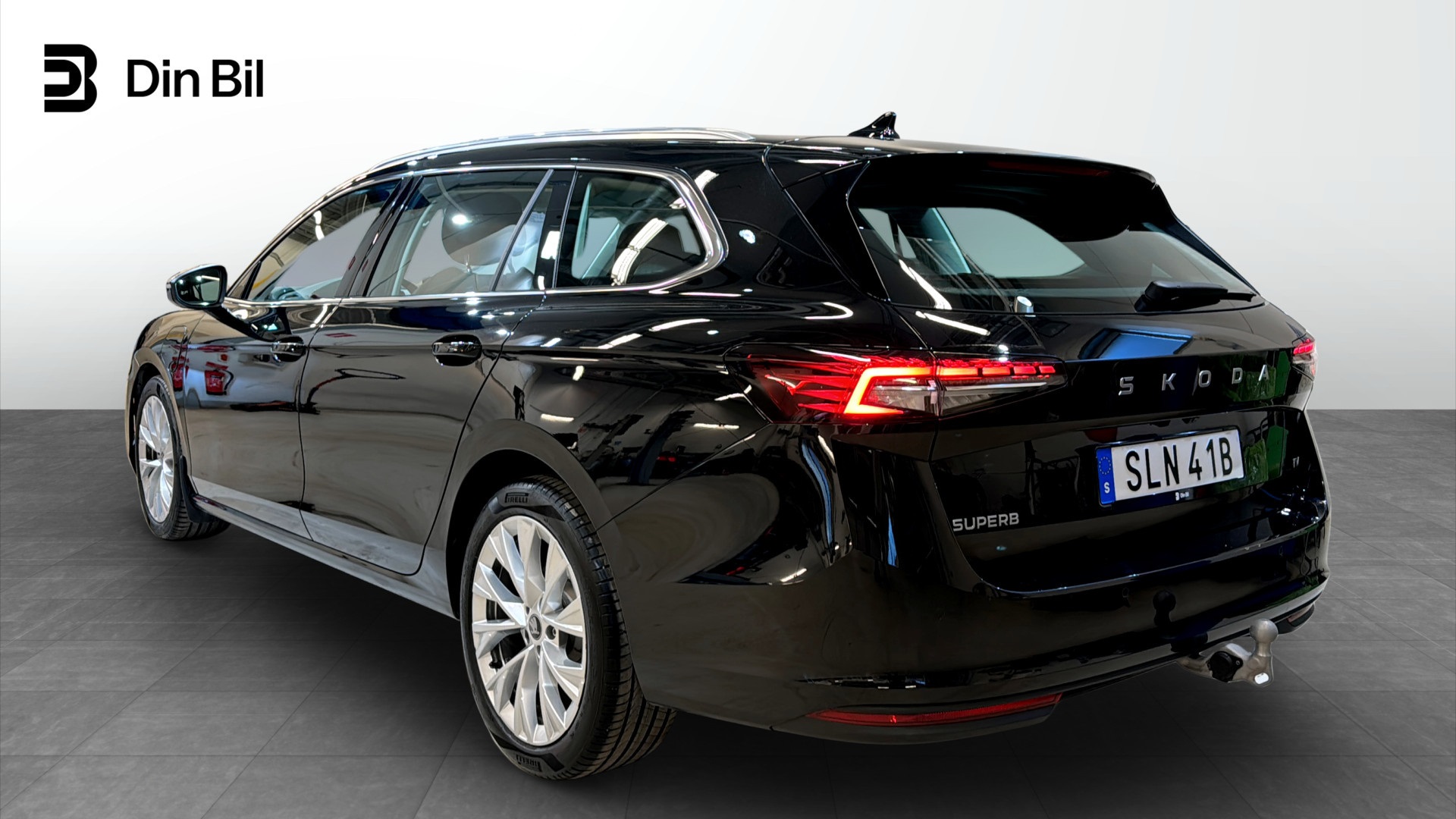 Skoda Superb Combi SLN41B