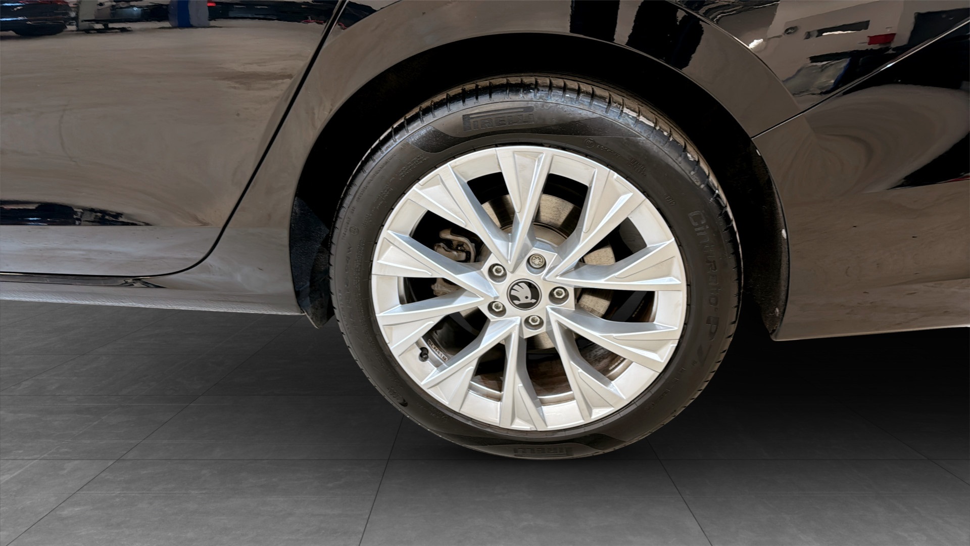 Skoda Superb Combi SLN41B