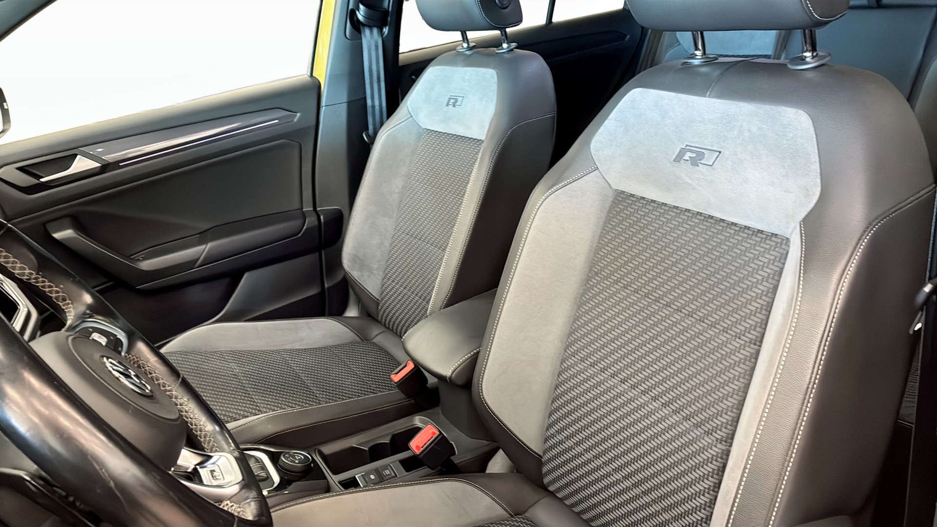 Volkswagen T-Roc SME26L