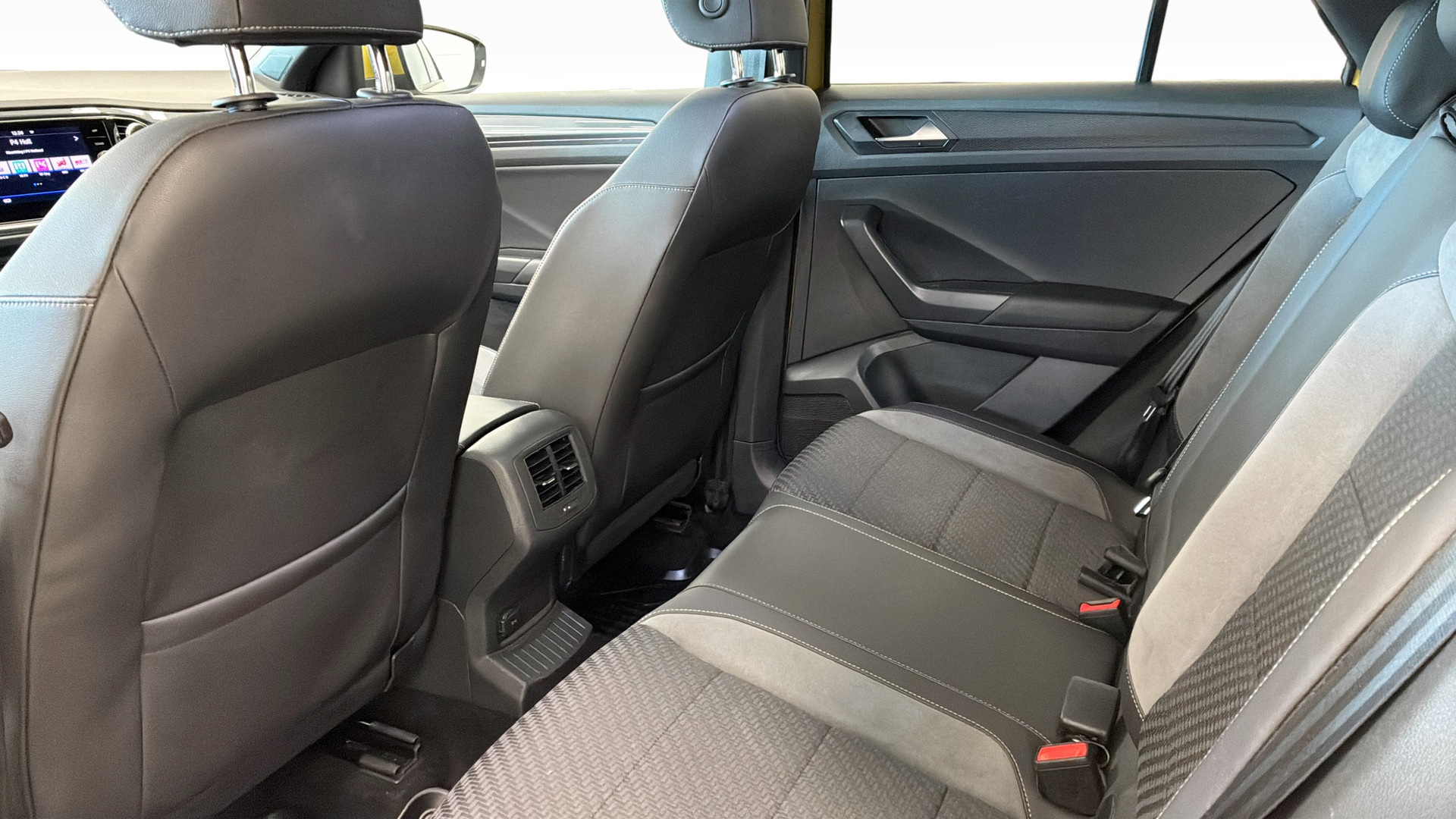 Volkswagen T-Roc SME26L