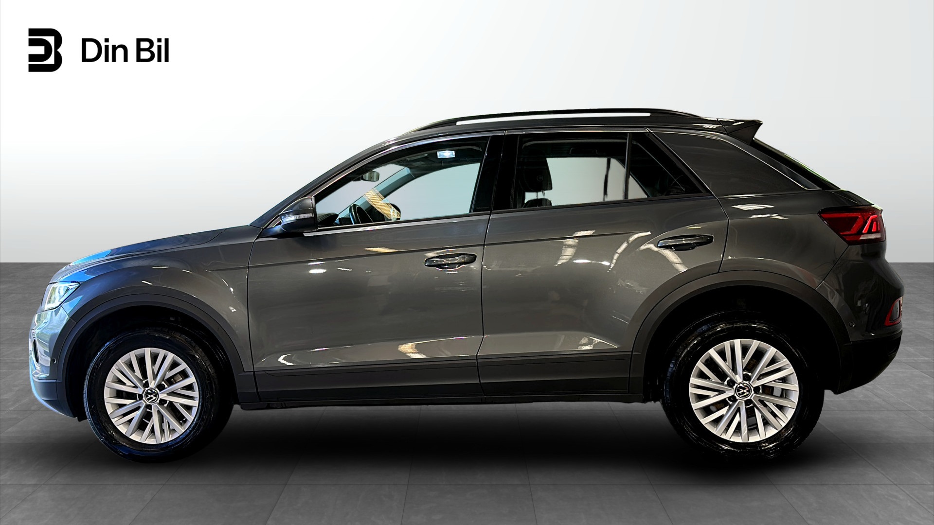 Volkswagen T-Roc SMF57P