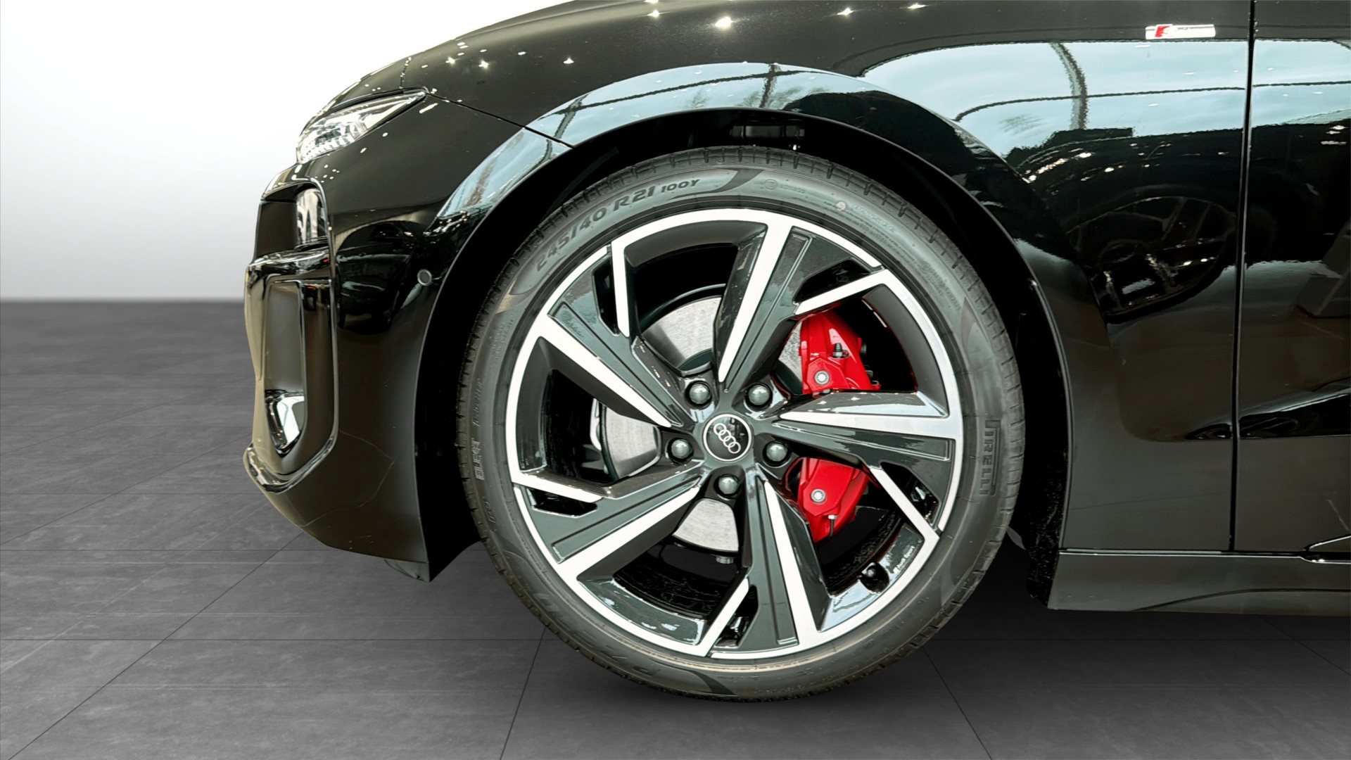Audi A6 Avant e-tron SMM41W